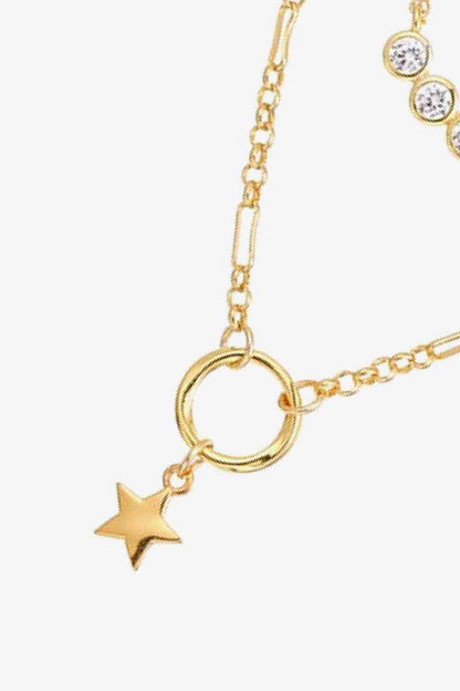 Collar con colgante de estrella de circonitas