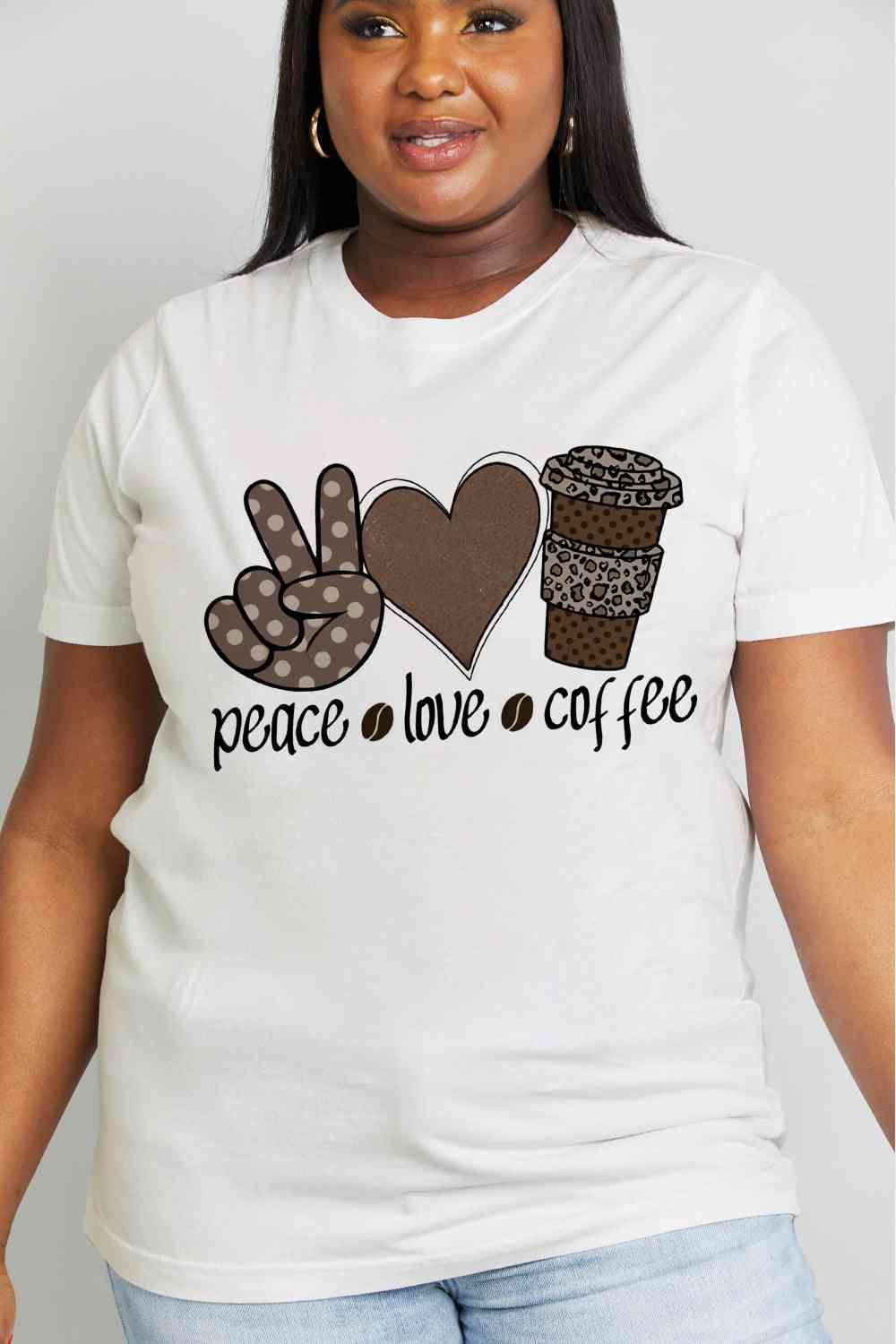 Camiseta de algodón con gráfico PEACE LOVE COFFEE de tamaño completo de Simply Love