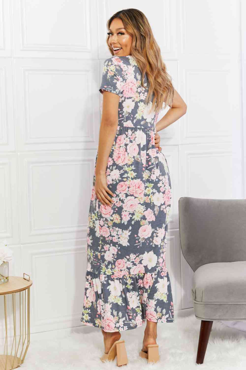 BOMBOM Vestido largo floral escalonado In Bloom