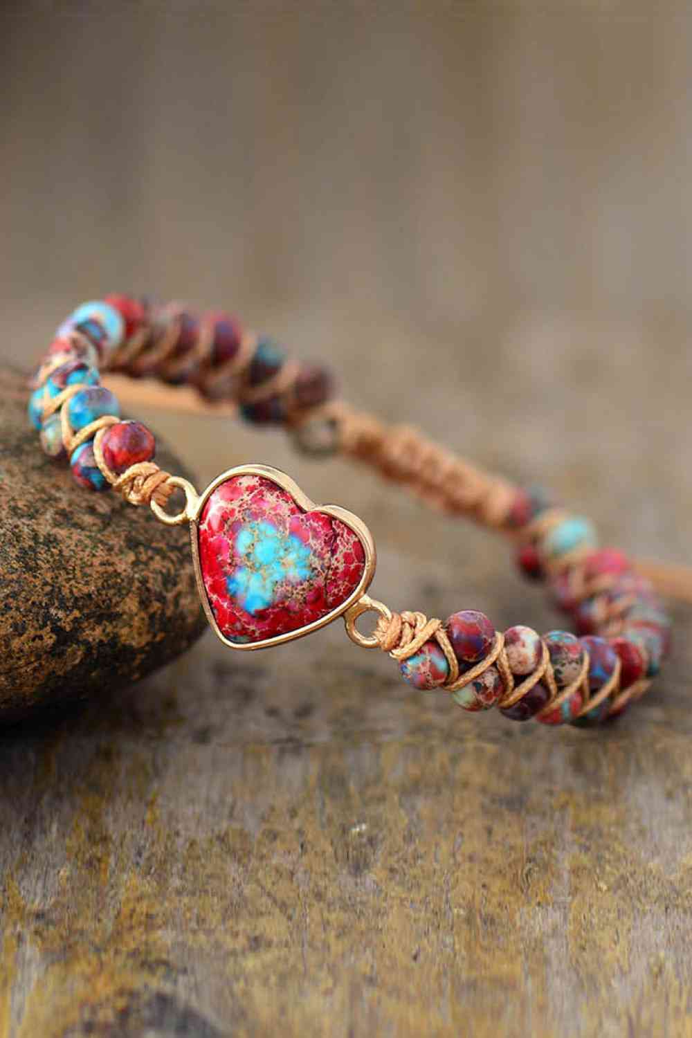 Bracelet en pierre naturelle en forme de cœur fait à la main
