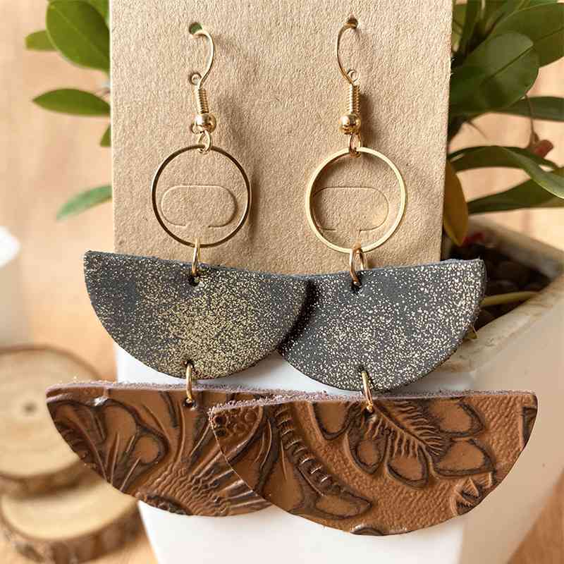 Boucles d'oreilles pendantes en demi-cercle en PU