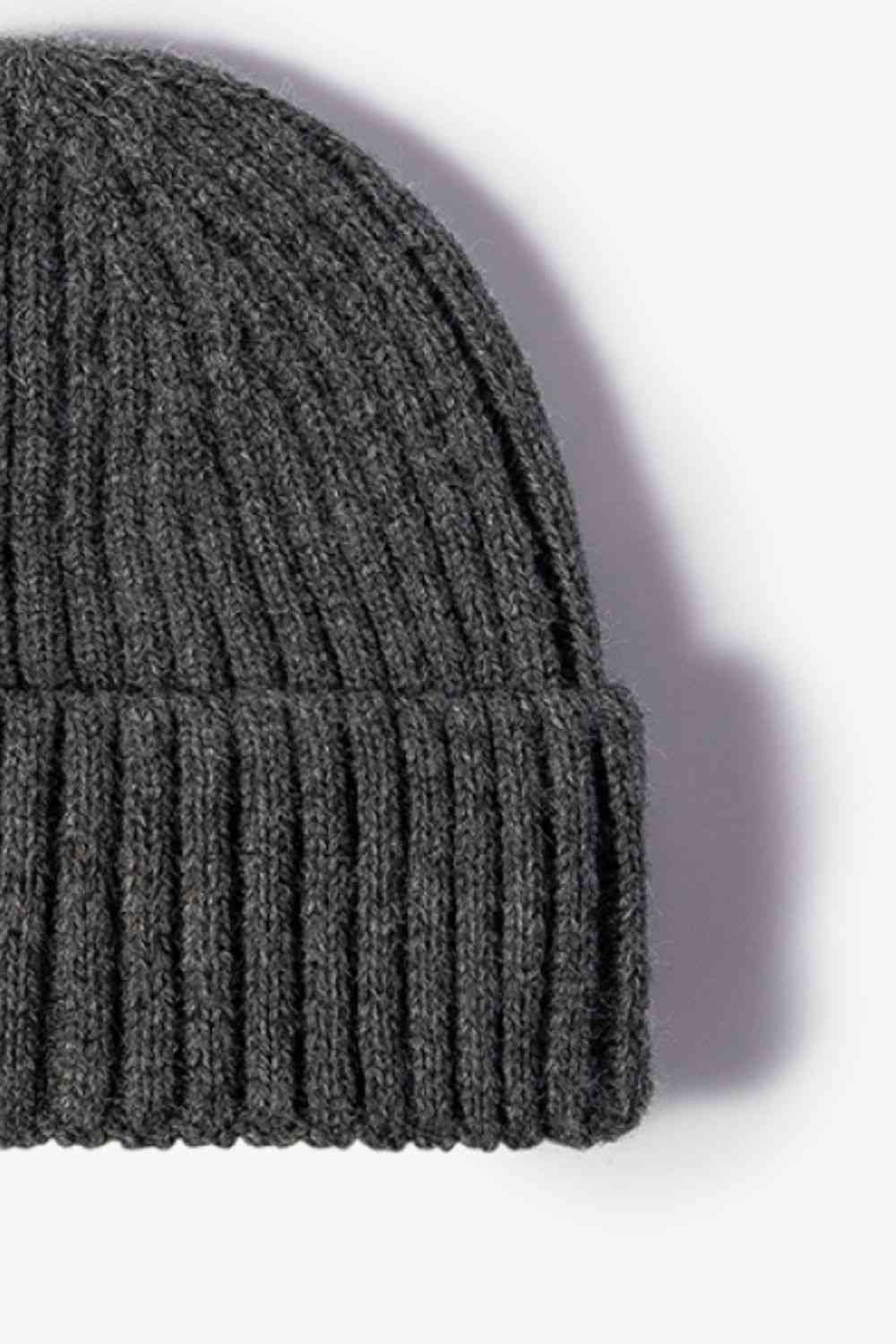 Gorro con puños de punto acanalado