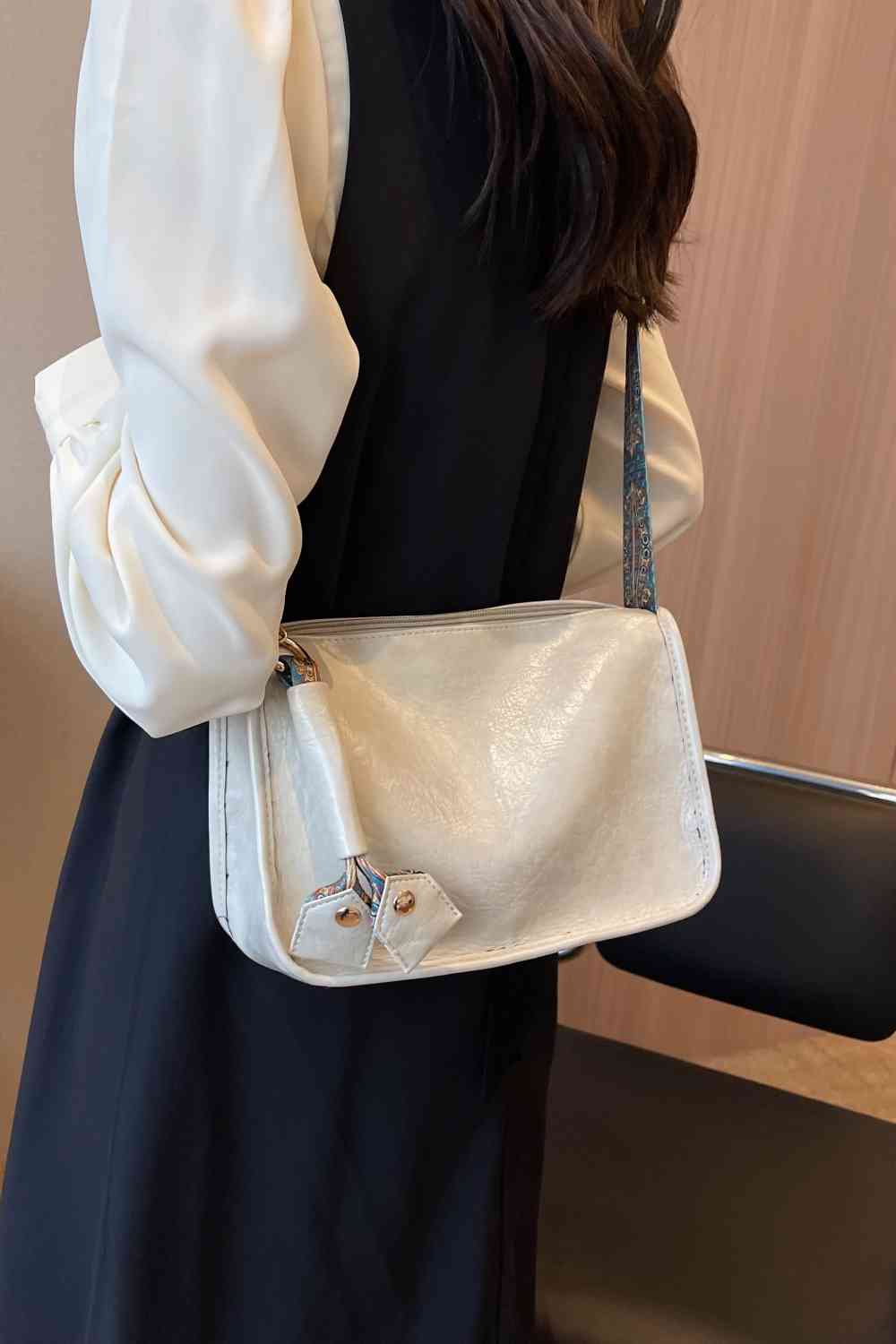 Sac à bandoulière en cuir PU adoré