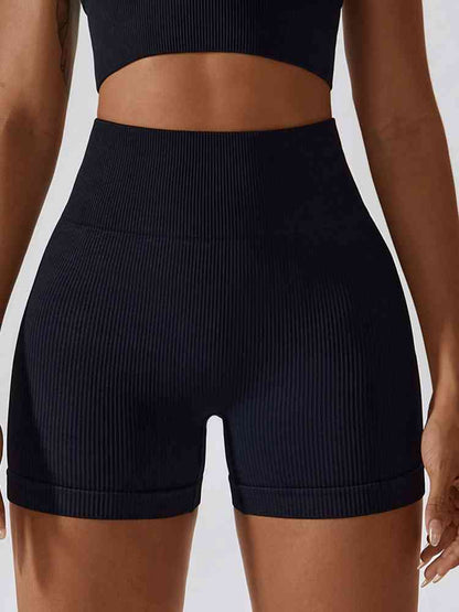 Short de sport coupe slim à large ceinture