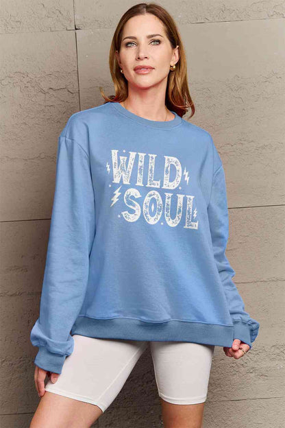 Simply Love Sweat-shirt graphique WILD SOUL pleine grandeur