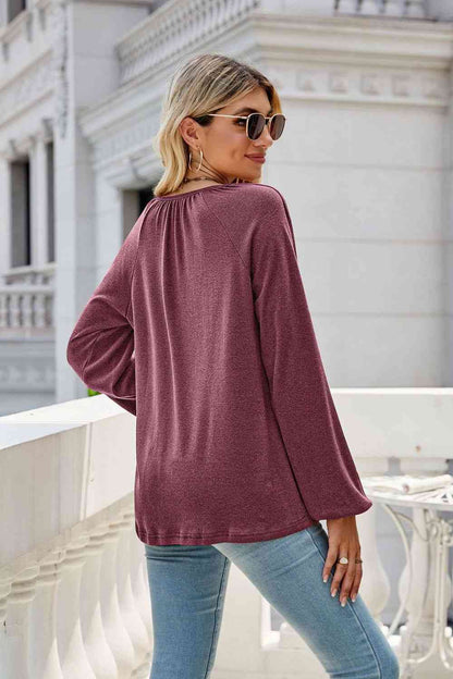 V-Neck Raglan Sleeve Ruched Detail Top