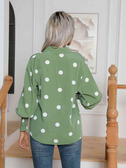 Chemise boutonnée à manches lanterne et col à pois