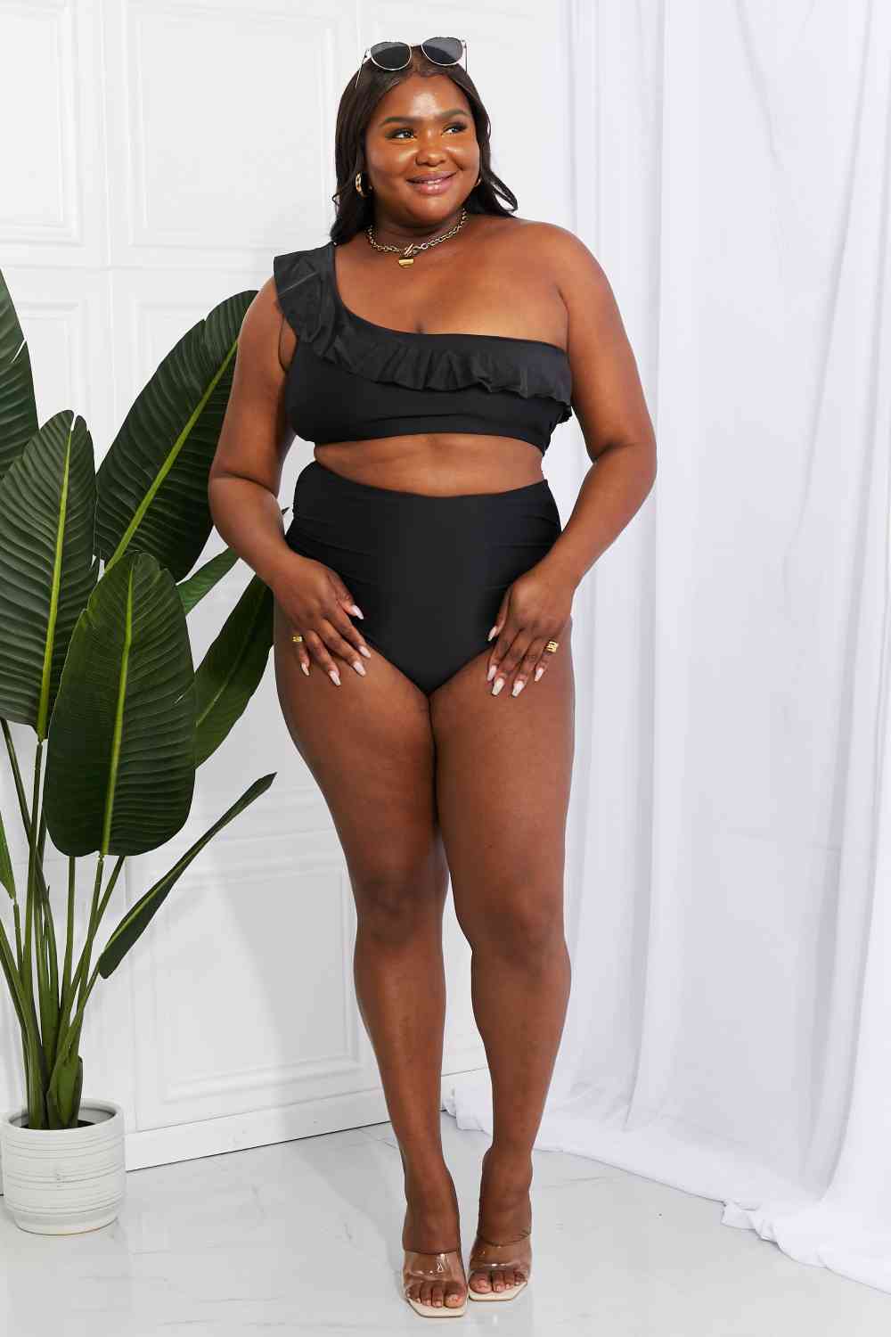 Marina West Swim - Seaside Romance - Bikini asymétrique à volants - Noir