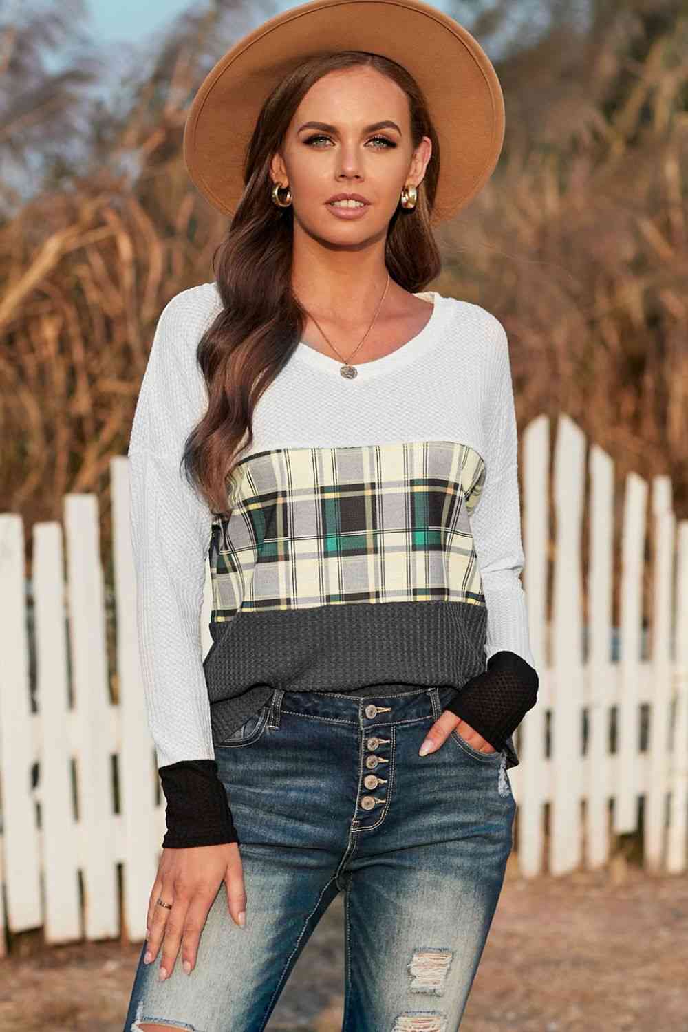 Plaid Color Bock V-Neck Knit Top