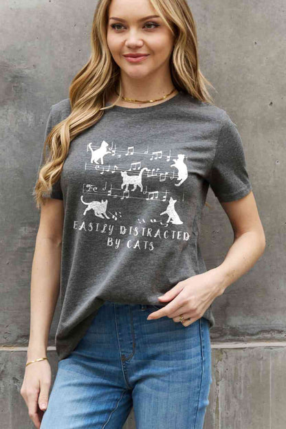 Simply Love Taille complète FACILEMENT DISTRAIT PAR LES CHATS T-shirt en coton graphique