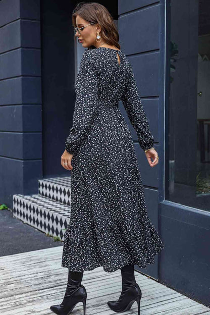 Robe midi imprimée à col rond et manches longues