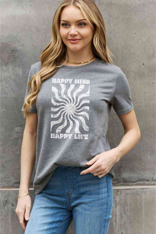 Camiseta de algodón con estampado HAPPY MIND HAPPY LIFE de tamaño completo de Simply Love