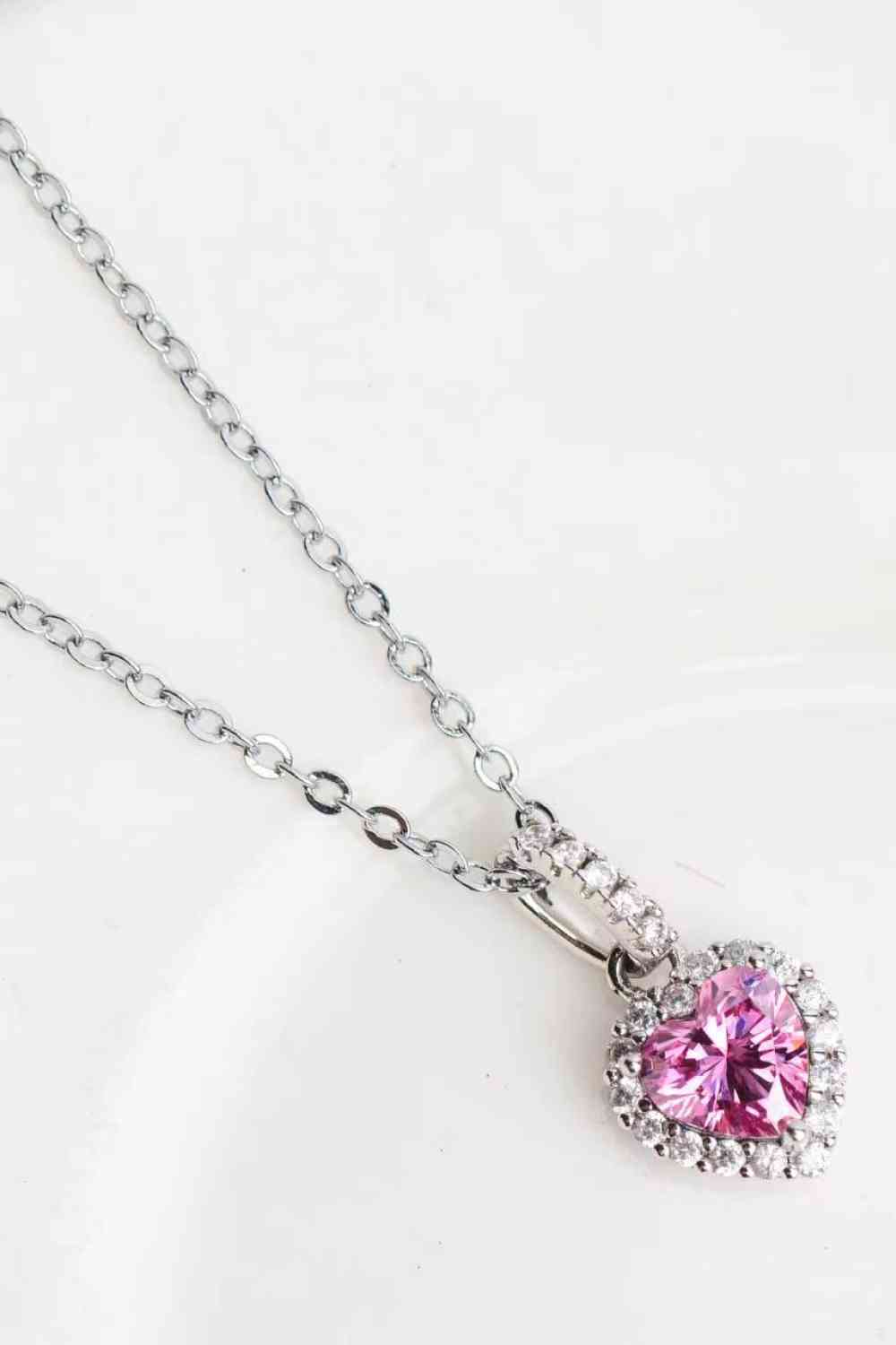 Collier pendentif coeur moissanite 1 carat