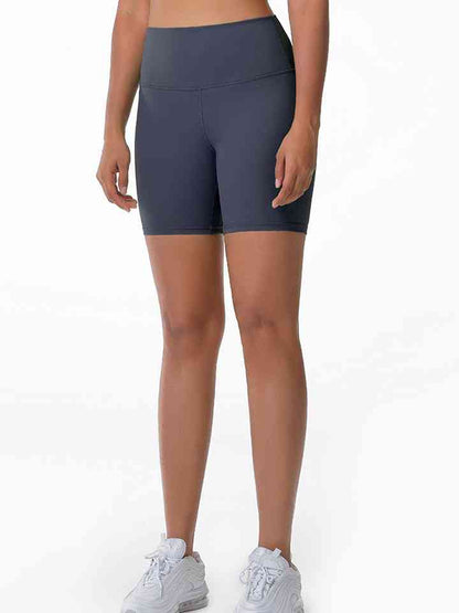 Shorts deportivos con cintura ancha