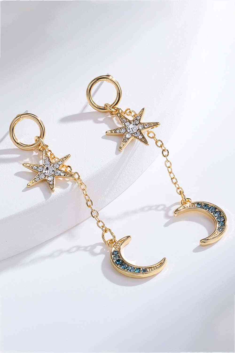 Boucles d'oreilles pendantes étoile et lune incrustées de strass