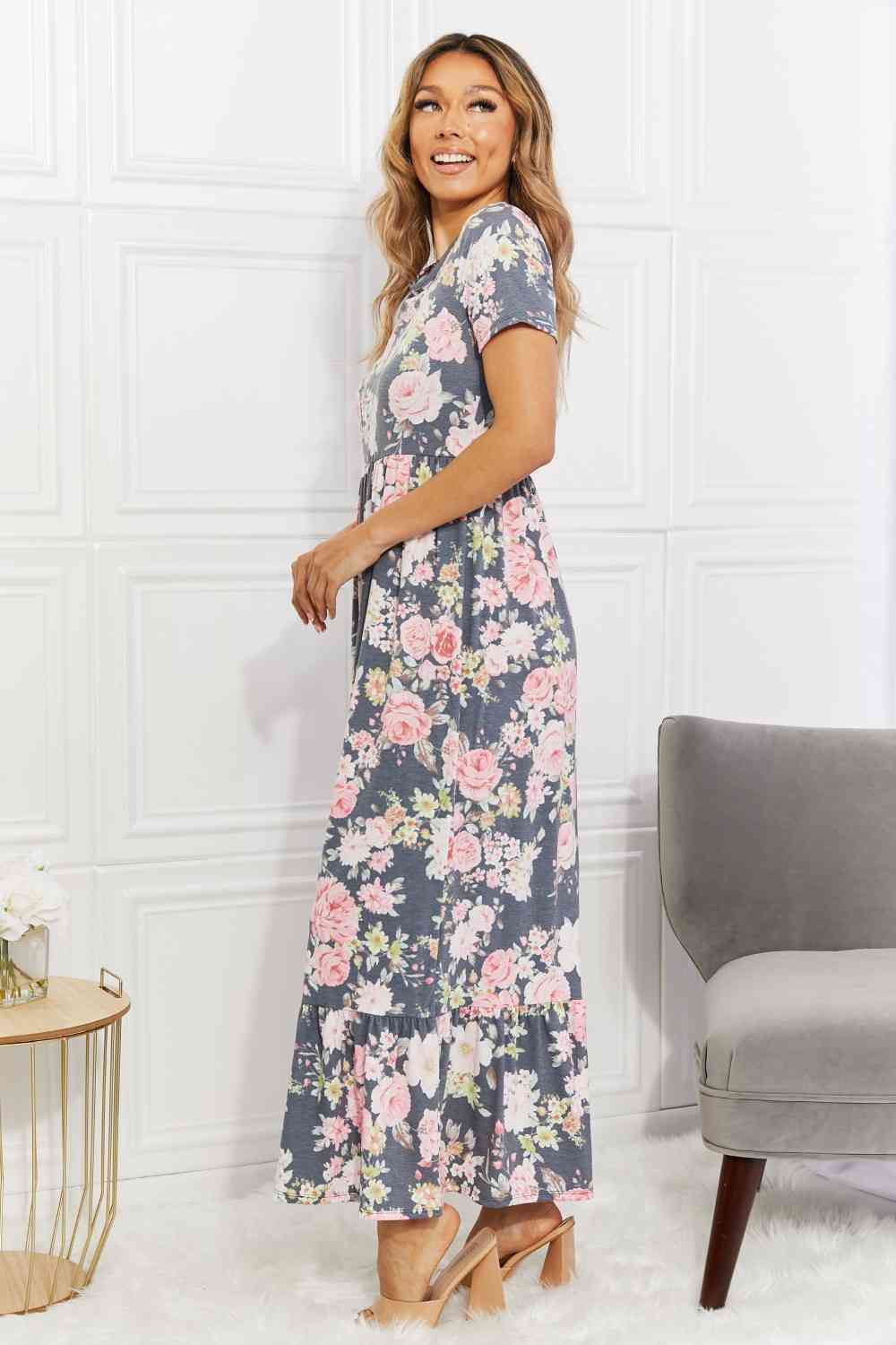 BOMBOM Vestido largo floral escalonado In Bloom