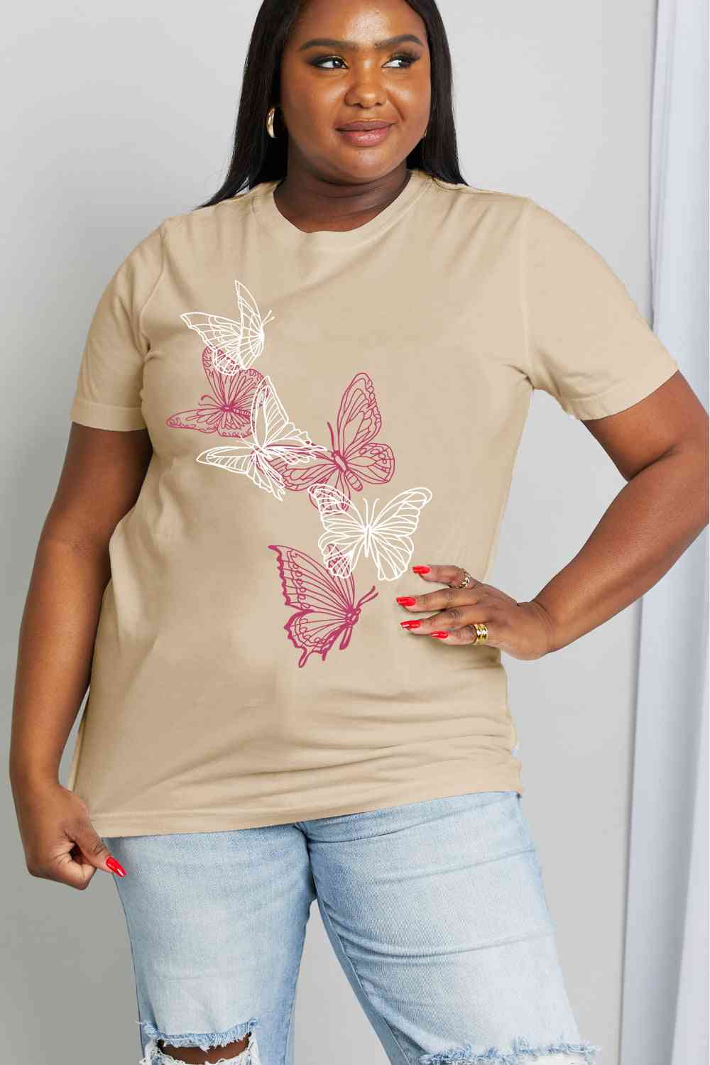 Simply Love Camiseta de algodón con estampado de mariposas de tamaño completo de Simply Love