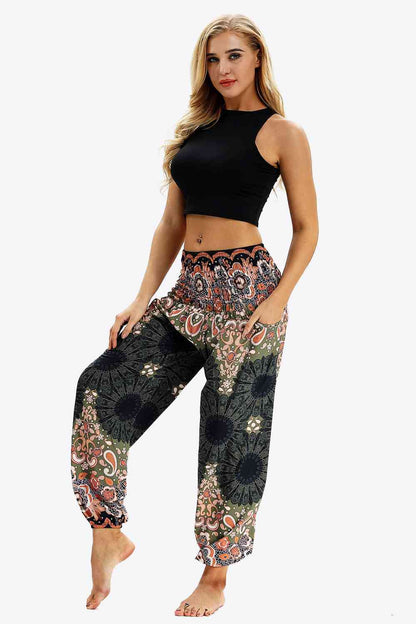 Pantalones estampados Makes Me Wonder