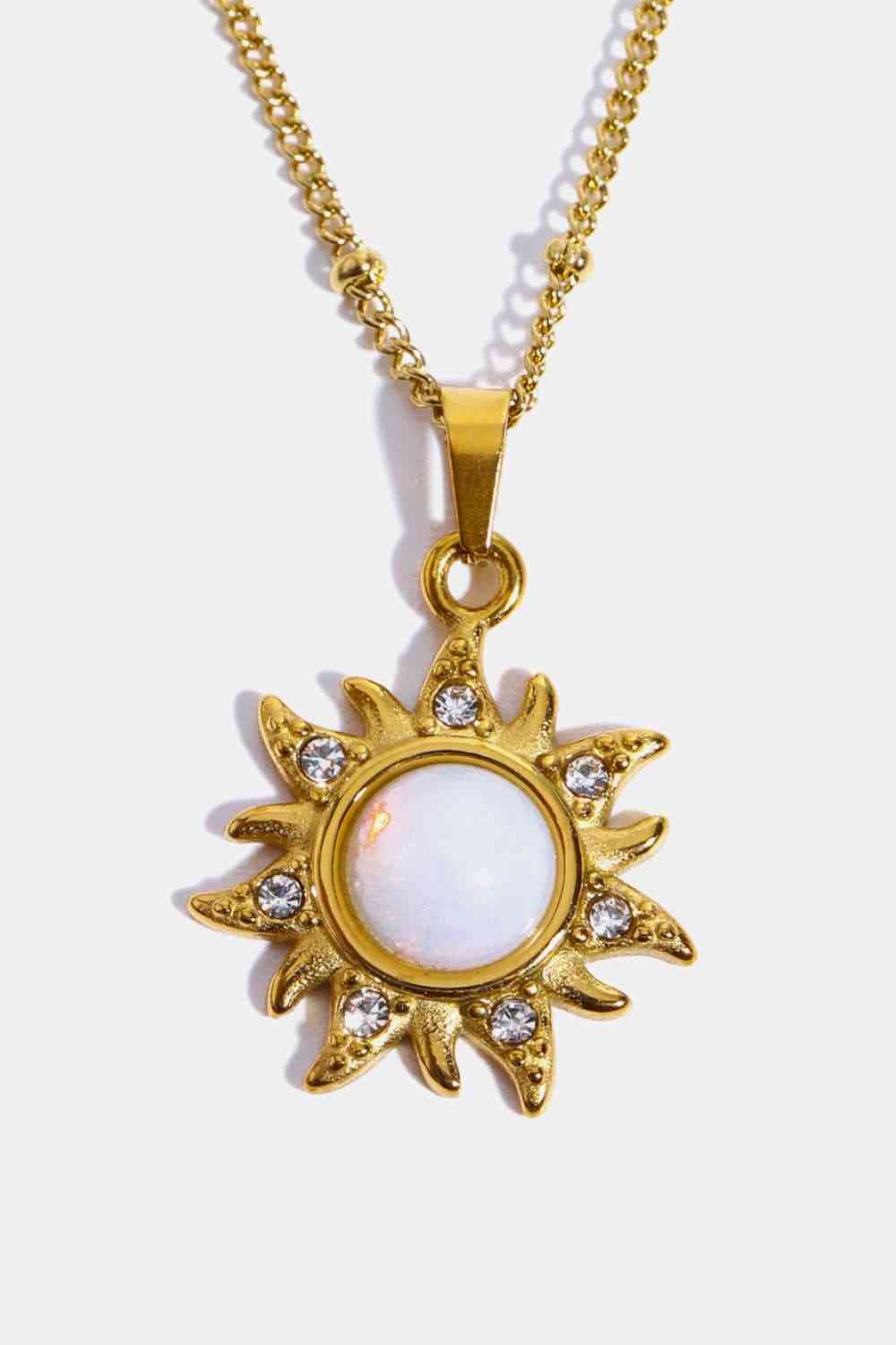 Collier en acier inoxydable avec pendentif soleil opale