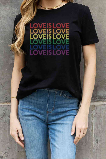 Camiseta de algodón con gráfico LOVE IS LOVE de tamaño completo de Simply Love