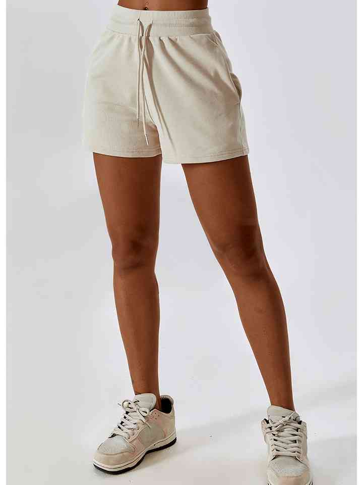 Shorts deportivos con cintura fruncida y cordón