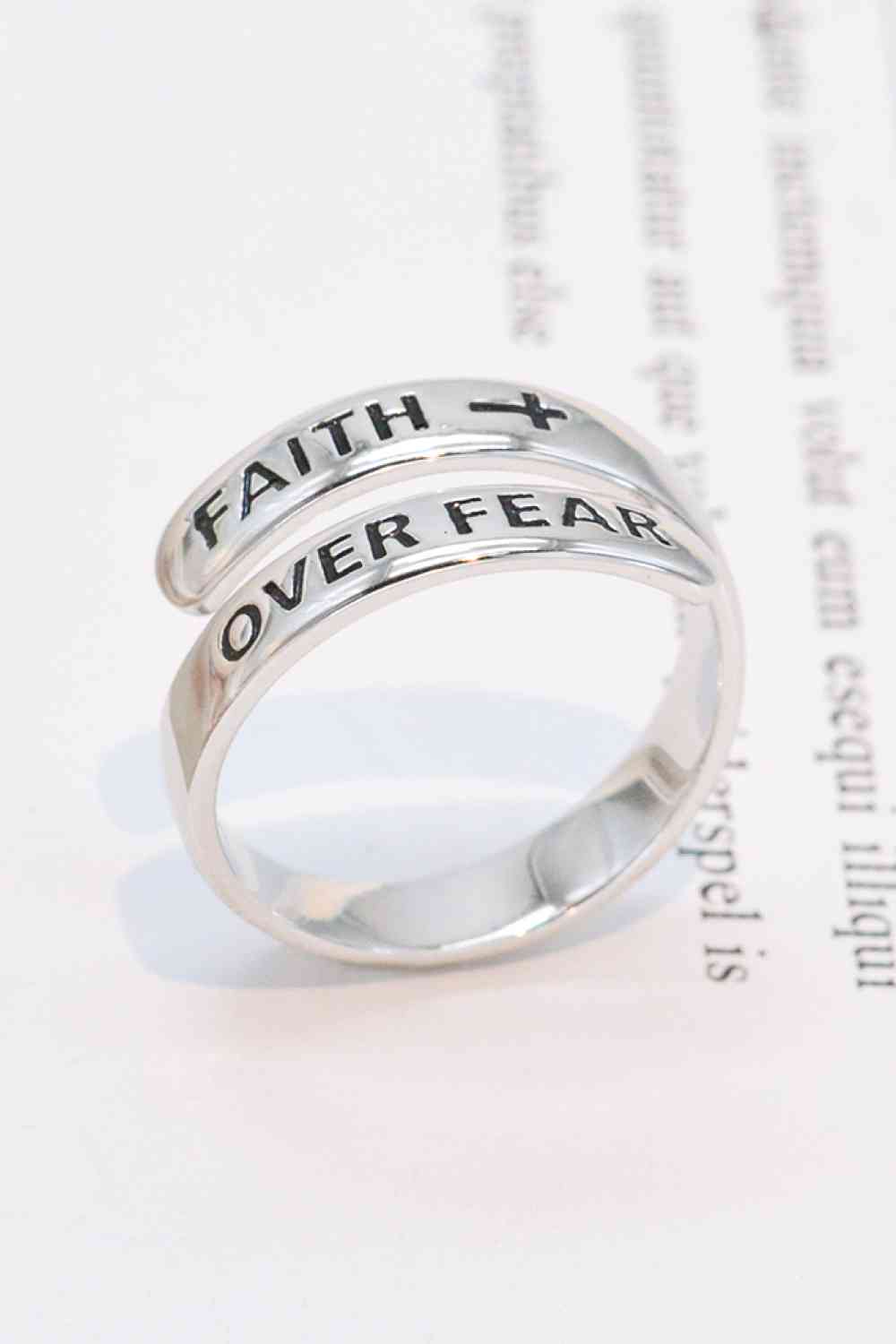 Bague de contournement FAITH OVER FEAR en argent sterling 925