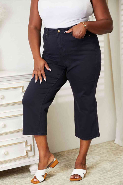 Judy Blue - Jean court large teint en pièce taille haute avec contrôle du ventre