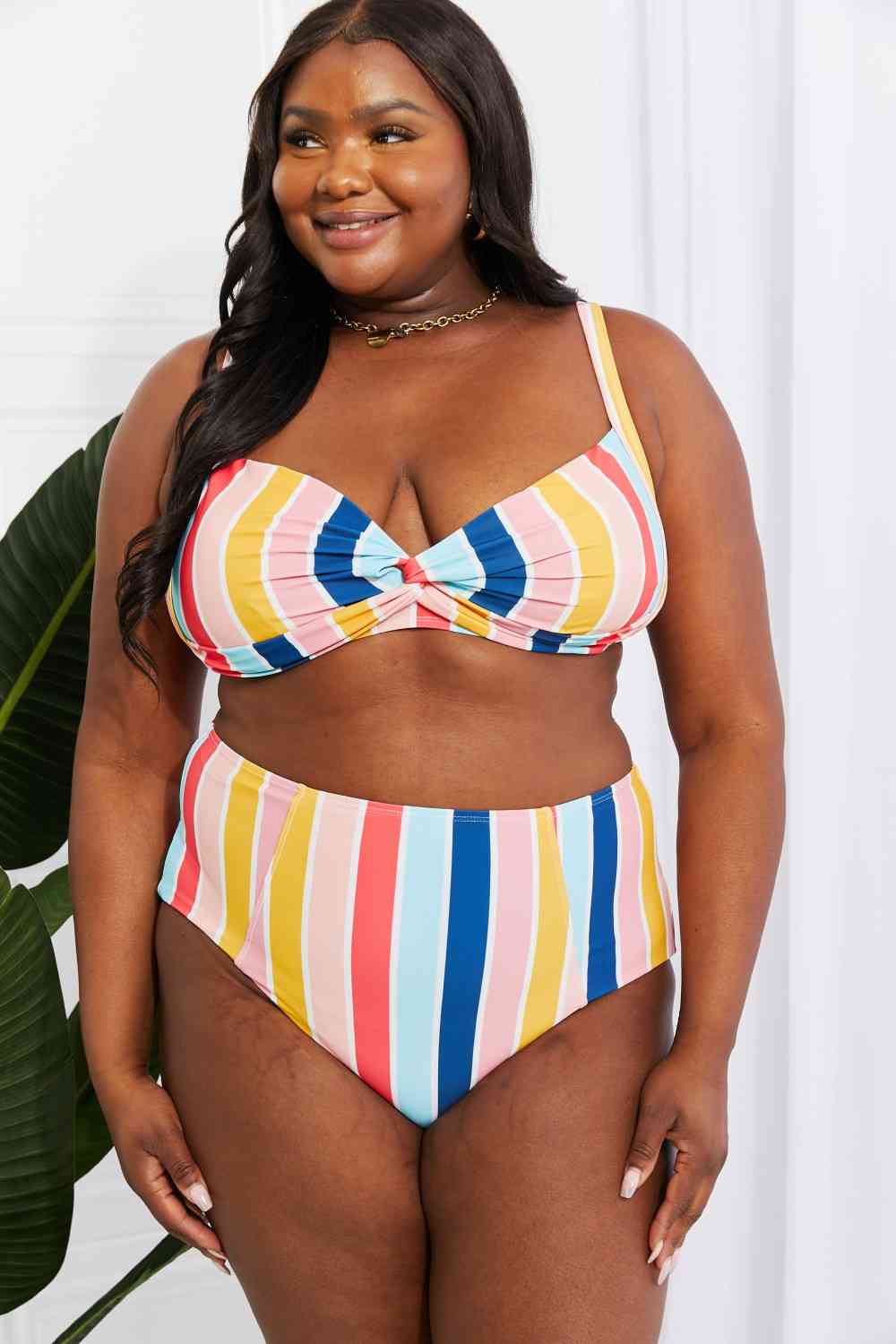 Marina West Swim - Take A Dip - Bikini torsadé taille haute à rayures