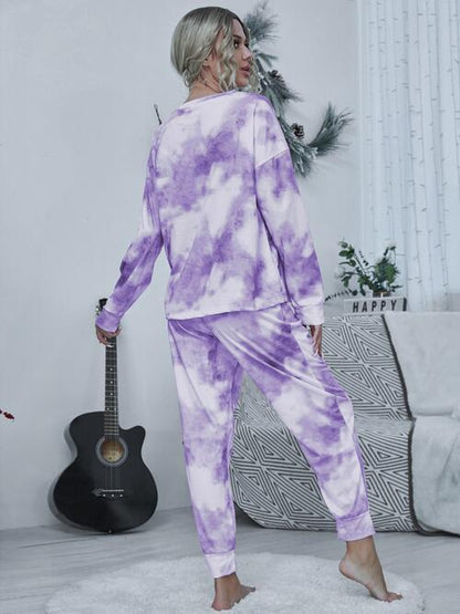 Ensemble de salon avec haut à col rond et pantalon à cordon de serrage tie-dye