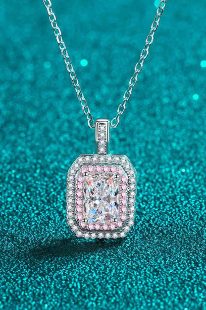 Collier chaîne à pendentif géométrique Moissanite 1 Carat