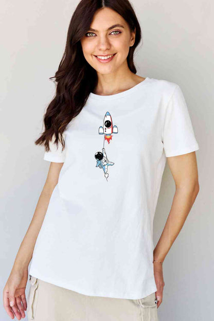 Camiseta de algodón con estampado de astronauta de talla grande de Simply Love