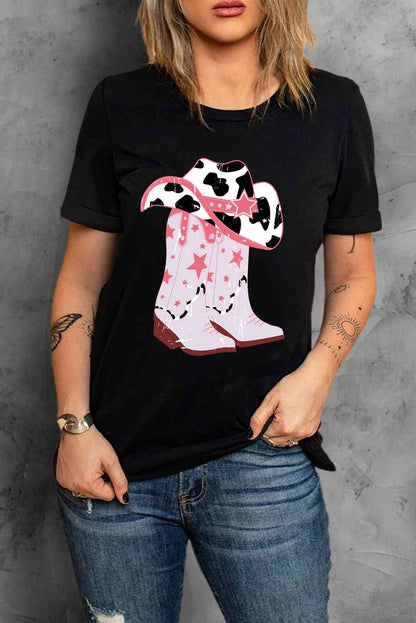 T-shirt graphique avec chapeau et bottes de cowboy