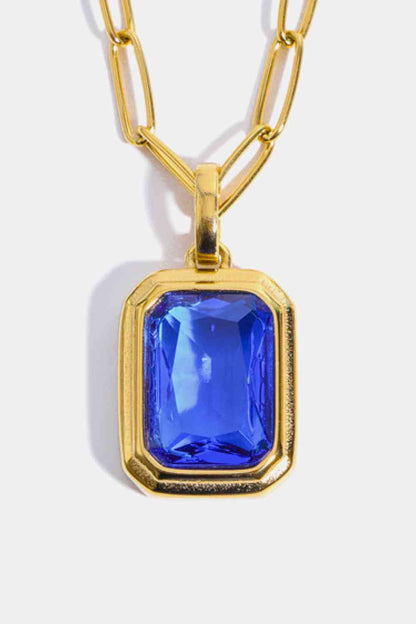 Collier à pendentif de forme géométrique plaqué or 18 carats avec zircon