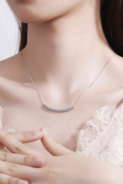 Collier barre incurvée en argent sterling