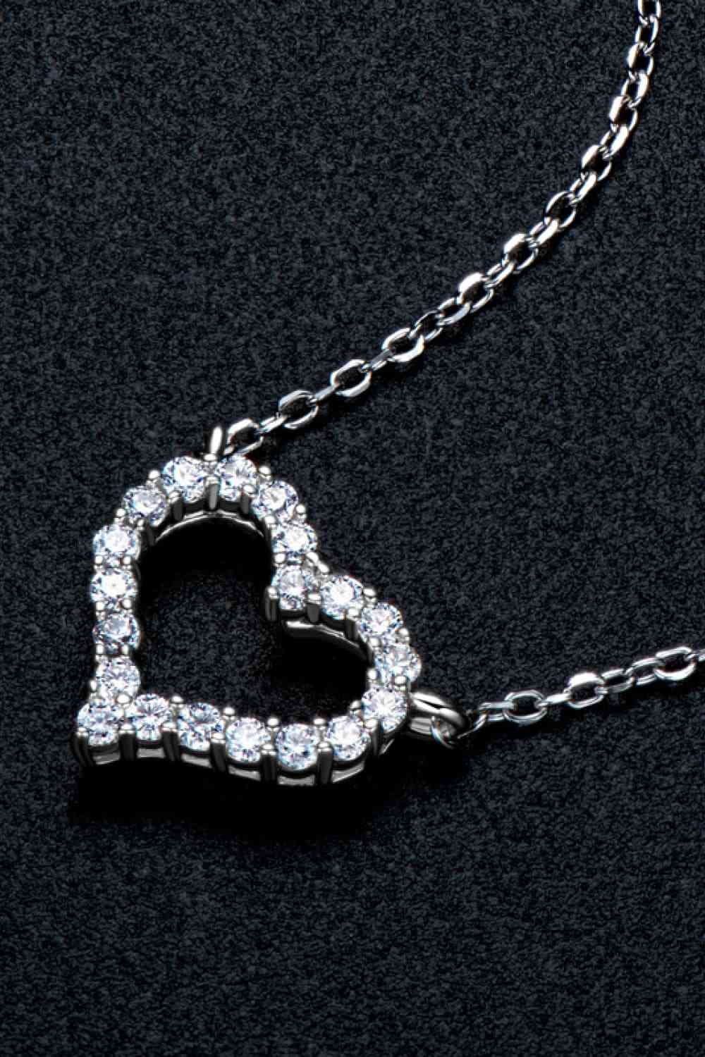 Collier cœur plaqué platine adoré en moissanite