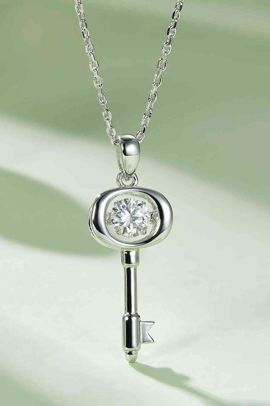 Collier pendentif clé Moissanite adoré