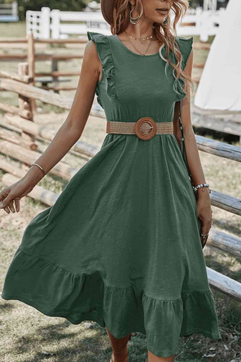 Vestido midi con cuello redondo y dobladillo con volantes