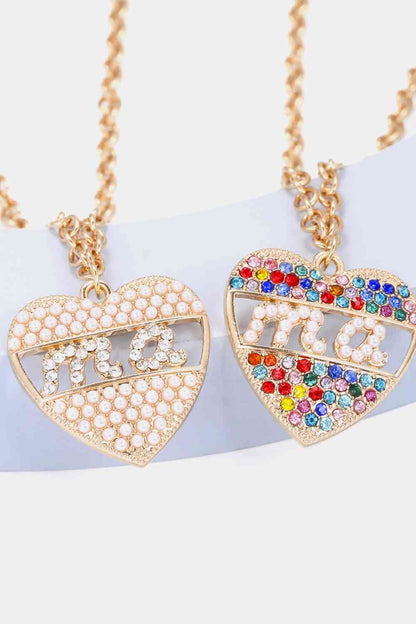 Collier pendentif en strass MA en forme de coeur