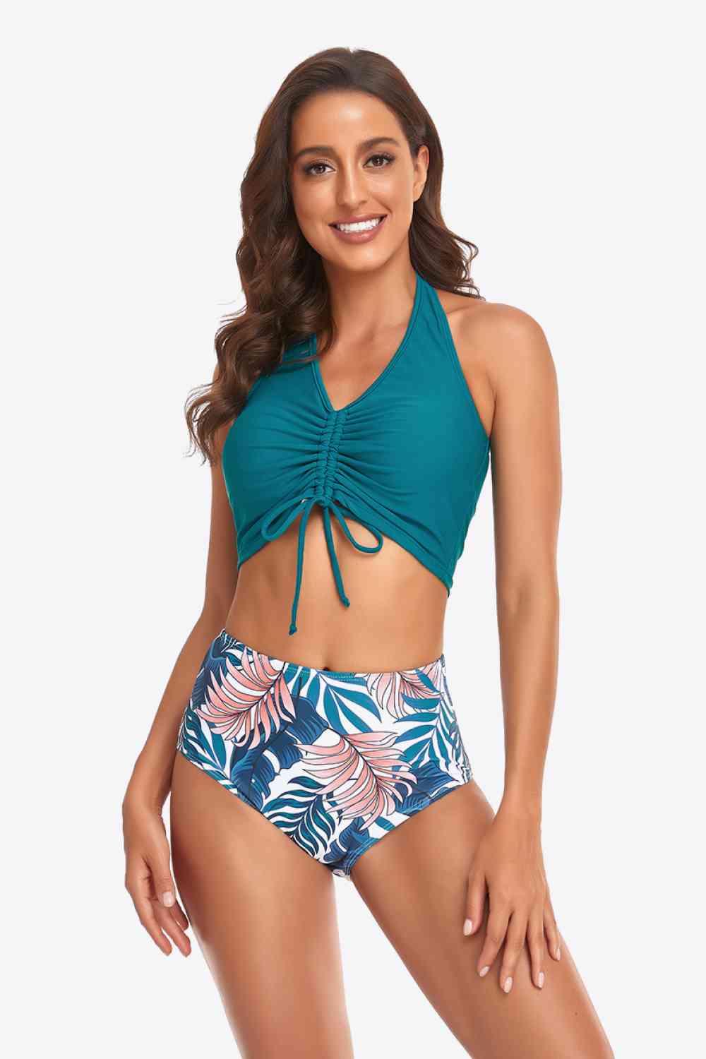 Conjunto de bikini con detalle de cordón y cuello halter con estampado botánico