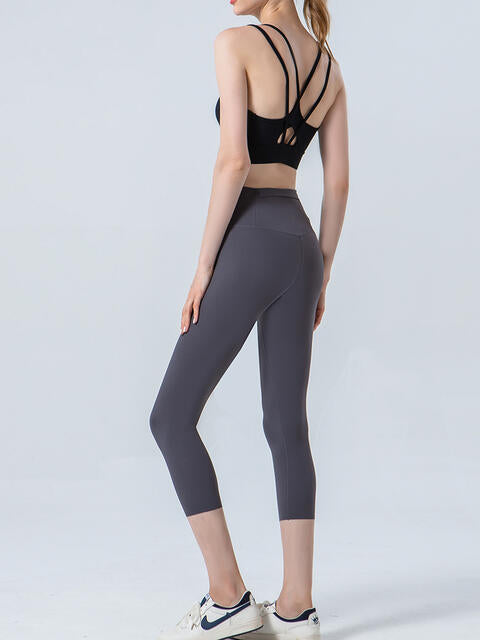 Leggings deportivos recortados con cintura ancha