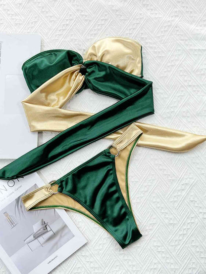 Ensemble de bikini noué bicolore avec anneau