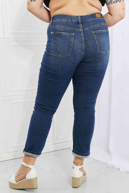 Jean boyfriend taille haute avec revers Judy Blue Crystal