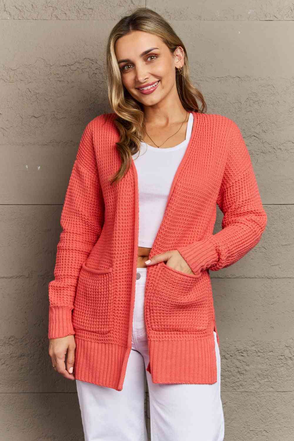 Zenana Bright &amp; Cosy Cardigan en tricot gaufré pleine taille